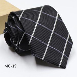 Men's tie size length 145  width 8